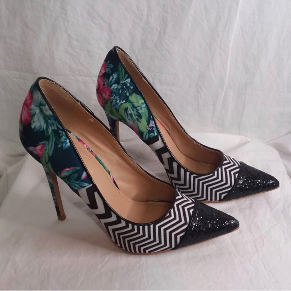 Shoe Republic LA Black & White Zig & Zag
